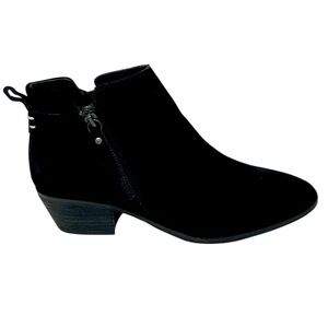 Vince Camuto Women's Tricera Black Suede Side Zip Booties size 8M/38